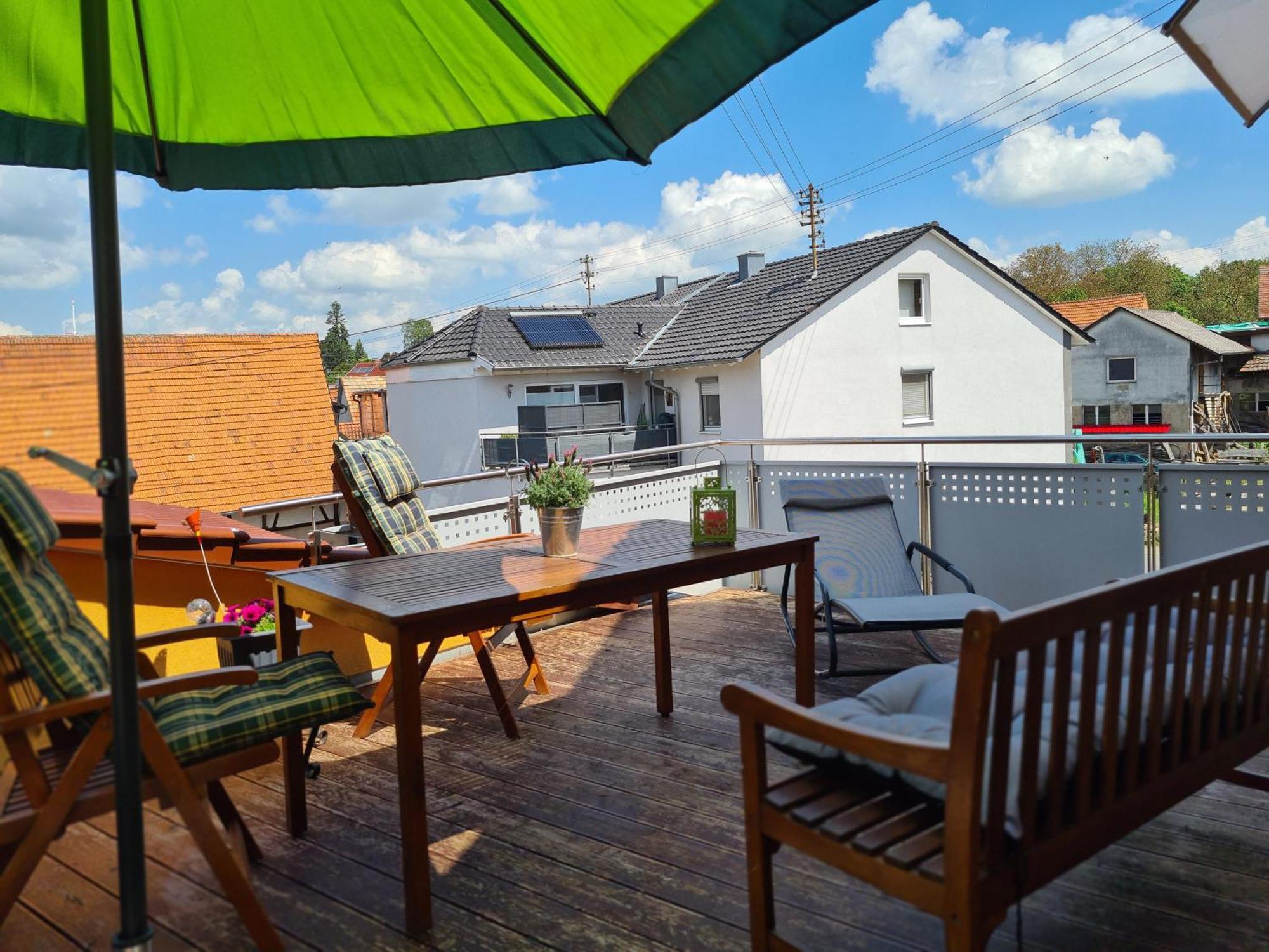 Ferienwohnung Pflueger Mit Terrasse Lauda Konigshofen Bagian luar foto