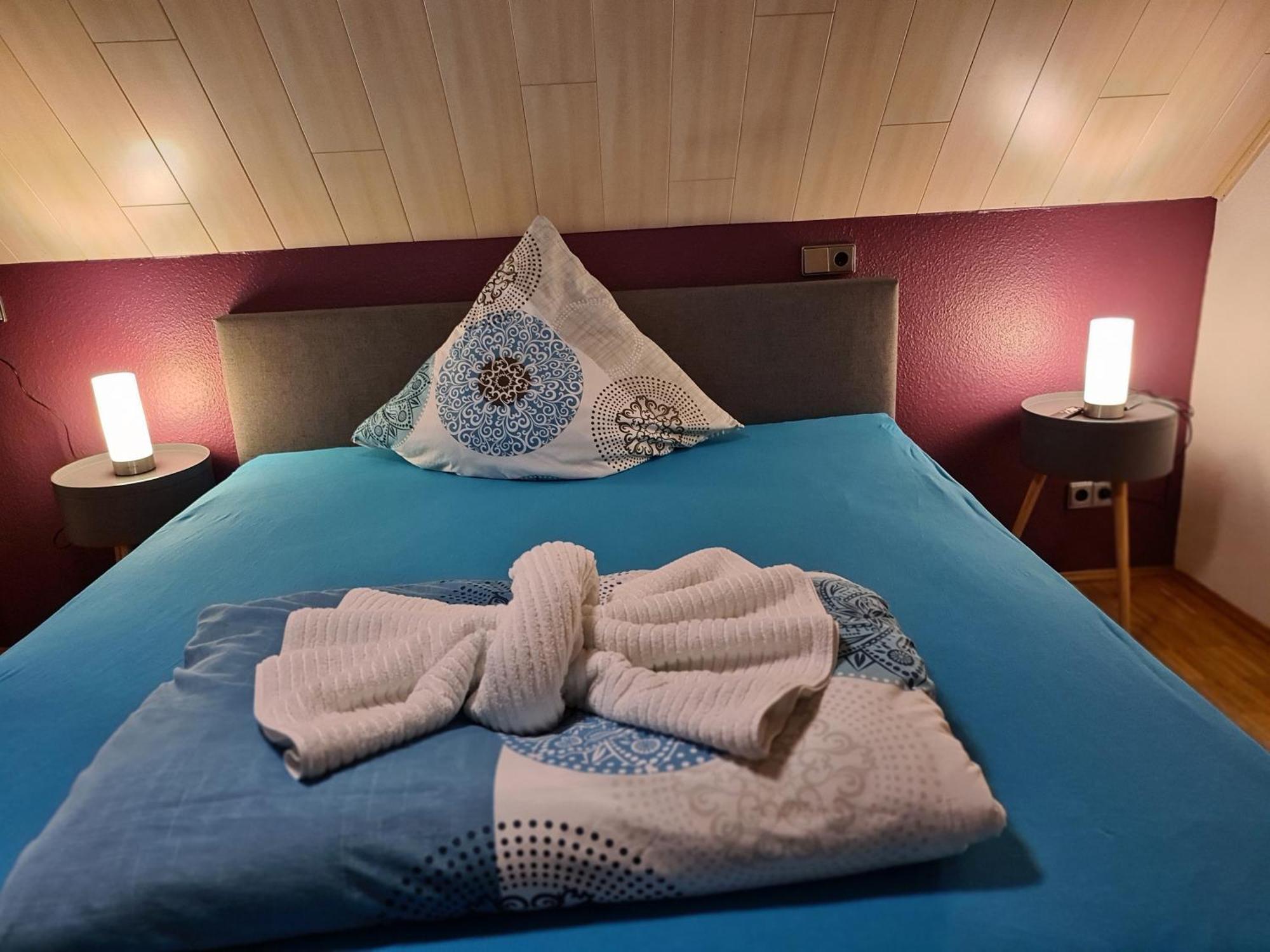 Ferienwohnung Pflueger Mit Terrasse Lauda Konigshofen Bagian luar foto